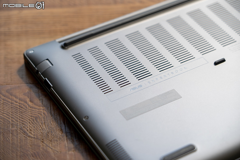 ASUS ExpertBook P3 測試報告｜為企業打造的親民 AI 商務利器！