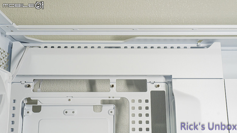 【開箱】高模組化頂級中塔機殼 | CORSAIR FRAME 5000D RS ARGB WHITE