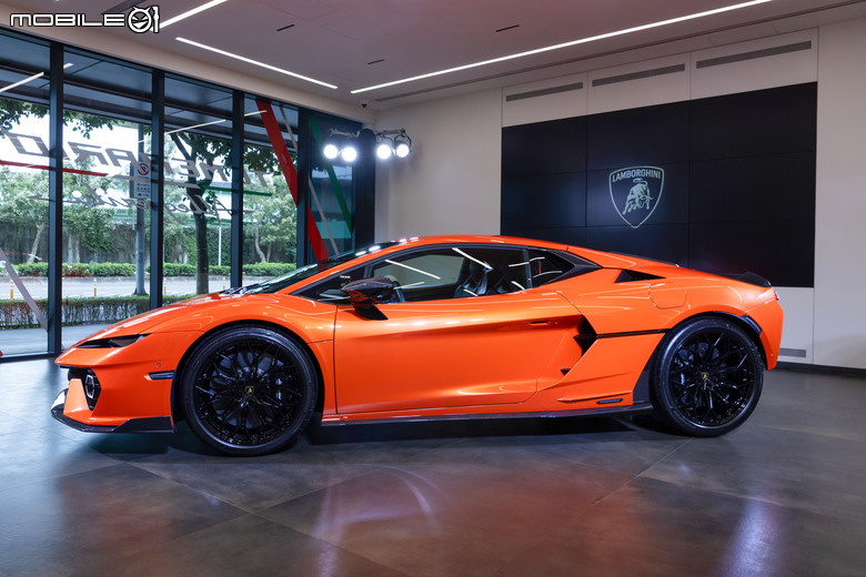 Lamborghini Temerario Alleggerita 輕量化版本正式抵台!2086萬元起、身擁非凡性能與極致輕量化表現!