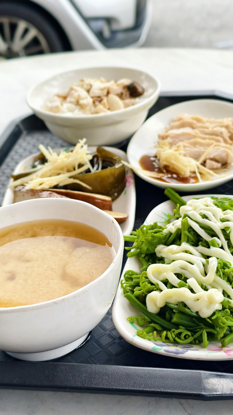 🚴🍚每次來拼車都要來吃🍱🥗🍲