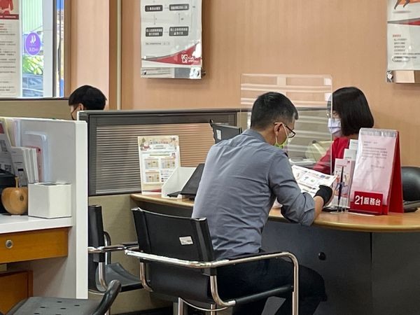台中建商公會新理事長上任，謝麟兒3大建議盼救房市