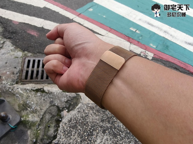 點我看大圖 開箱|TOUGHER Apple Watch 金屬錶帶磁吸款 - 不鏽鋼手錶帶,電鍍工藝之作!
