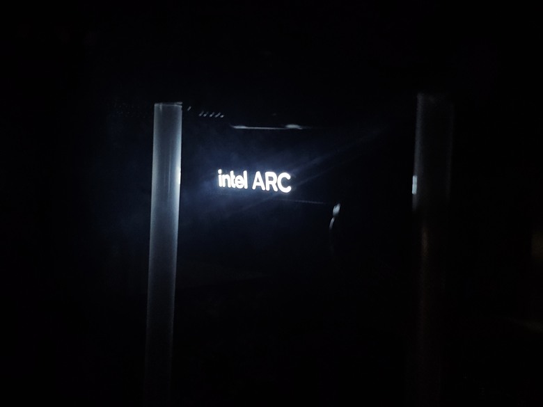 「INTEL ARC B580」我竟然買了這玩意......