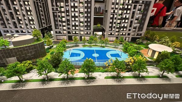 建案拚差異化搶買氣,籃球場羽球場搬進社區