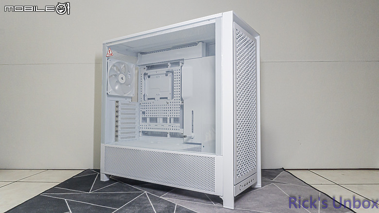 【開箱】高模組化頂級中塔機殼 | CORSAIR FRAME 5000D RS ARGB WHITE