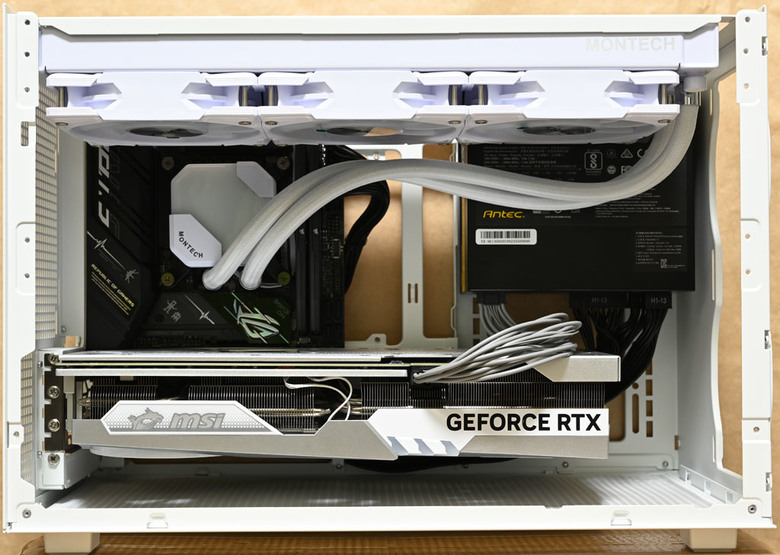 點我看大圖 DEEPCOOL CH260 WH機殼開箱