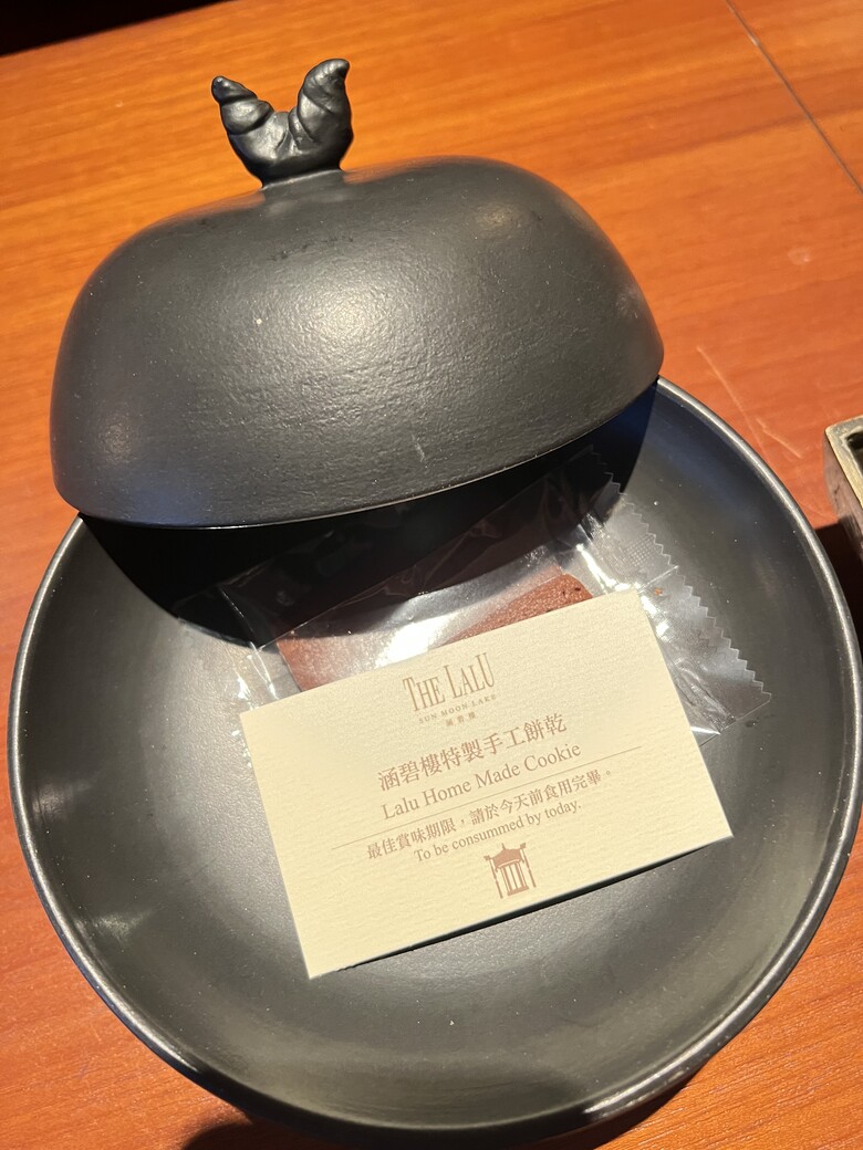 【涵碧樓湖景套房開箱】慢下來的理由：我們的靜心一夜與療癒SPA