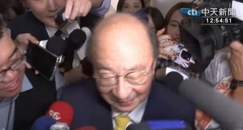 民進黨欺負老人，真過分！