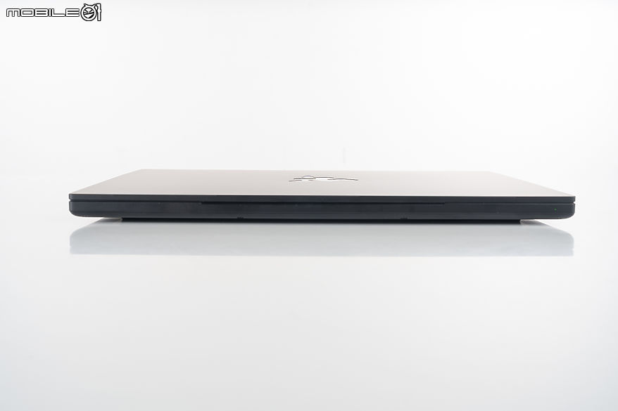 Razer Blade 14 2025 測試報告｜真・輕薄強效的靈刃電競