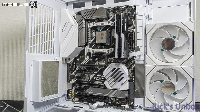 點我看大圖 【開箱】MINI的更全面更有特色 | LIAN LI O11 DYNAMIC MINI V2 WHITE