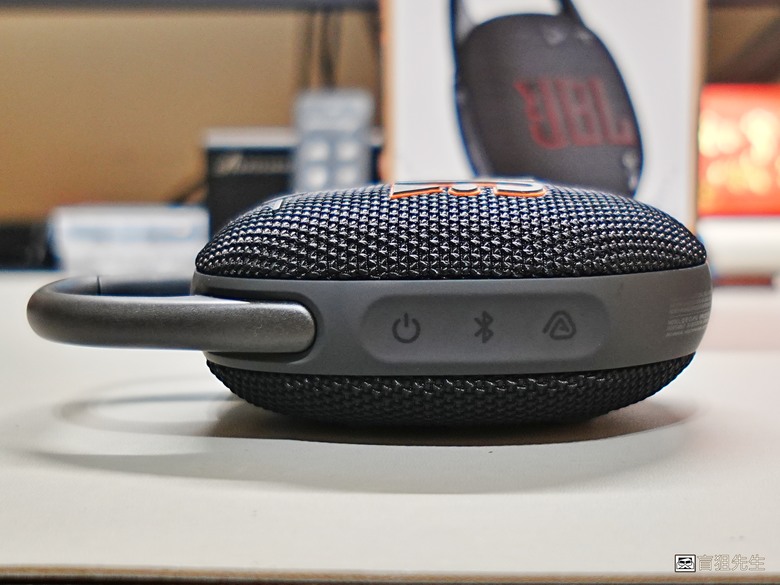 【盲狙先生傳98】JBL CLIP 5 加入好市多專賣！ | 可攜式防水藍牙喇叭再進化！機身更堅固、音質更清晰、推力更強、支援App設定！