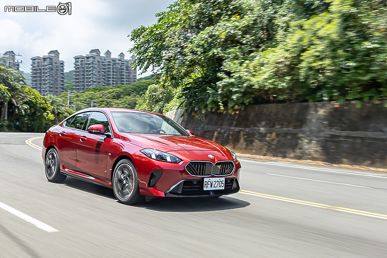 BMW 大改款 220 Gran Coupe 試駕|樂趣不輸掀背鋼砲的小轎跑!