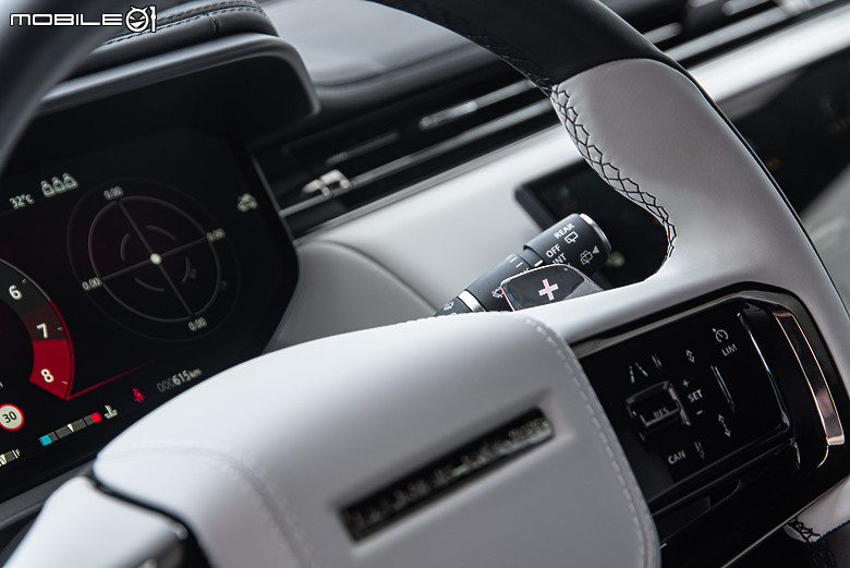 Range Rover Sport SV 大鵬灣賽道試駕｜不只上得了林道，現在更下得了賽道！