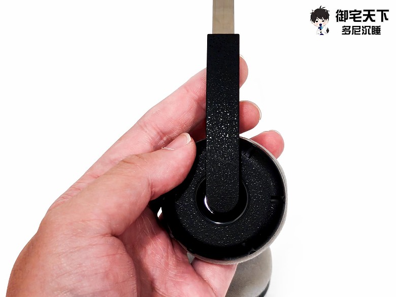 開箱｜PHILIPS TAH2000 百年紀念半開放頭戴式藍牙耳機 - 經典再起，40mm 驅動單元規格升級之作！