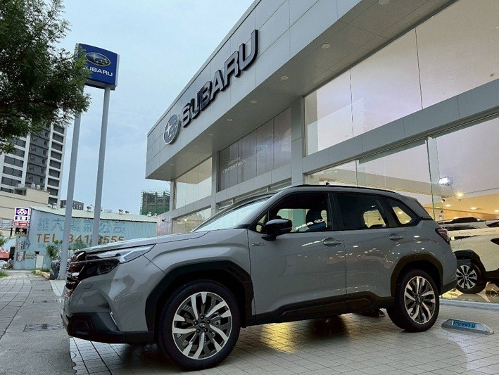 六代森一桶油凸全台灣集滿最多Subaru展間,就我們這車吧?