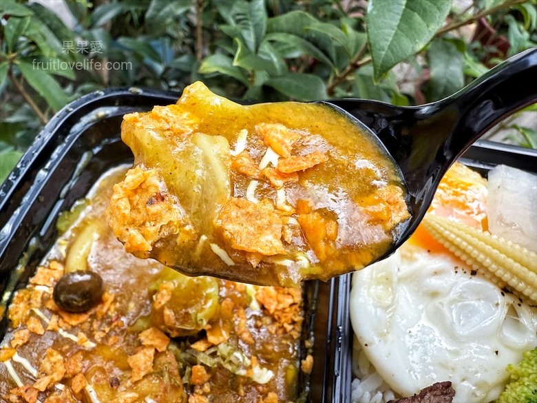 創意燴飯餐盒,舒肥肉品+獨家七種自製醬料,健康美味外帶外送新選擇!