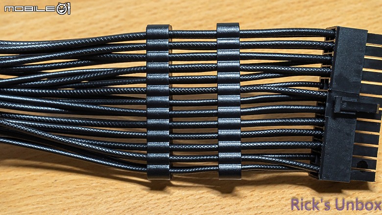 【開箱】海盜船旗艦白金電源升級 | CORSAIR HX1200i PLATINUM