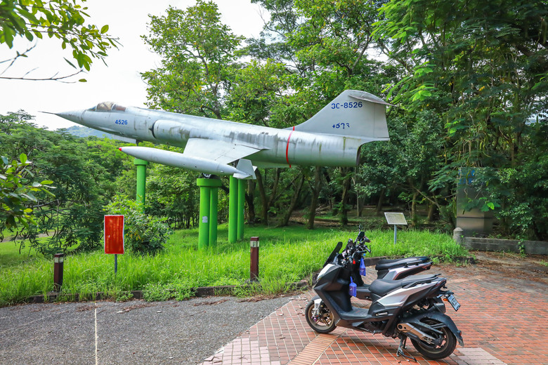 《從美食到山水 : 騎車找麵香，遇見水庫美景，找到解鎖點》