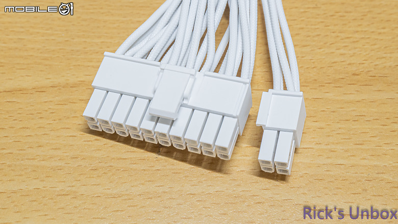 【開箱】大飛主流規格平價電源 | darkFlash PMT 750W WHITE