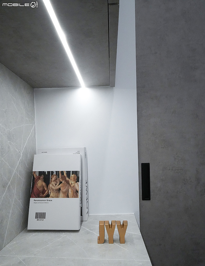 【開箱】高雄老屋翻新 讓工作效率翻倍★室內明亮溫馨