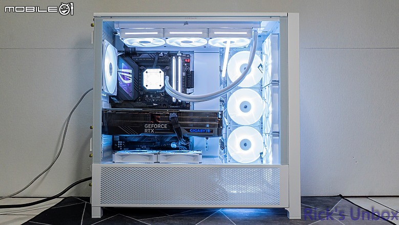 【開箱】高模組化頂級中塔機殼 | CORSAIR FRAME 5000D RS ARGB WHITE
