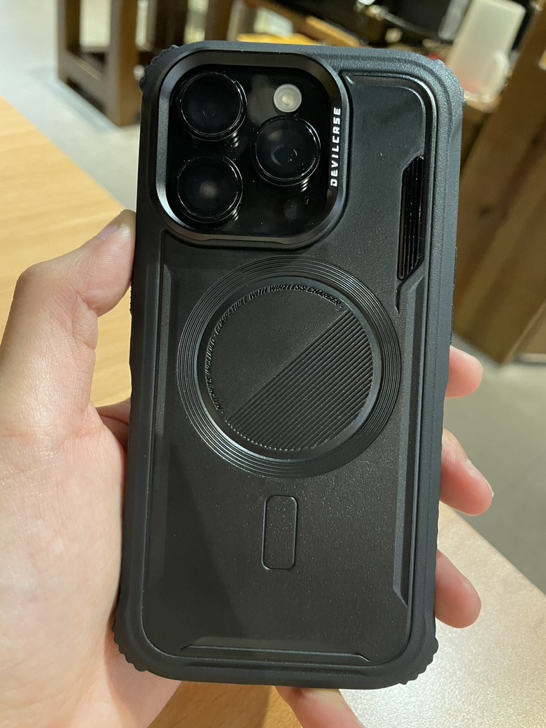 頂規防摔手機殼評比(Casetify、犀牛盾、Devilcase、UAG)