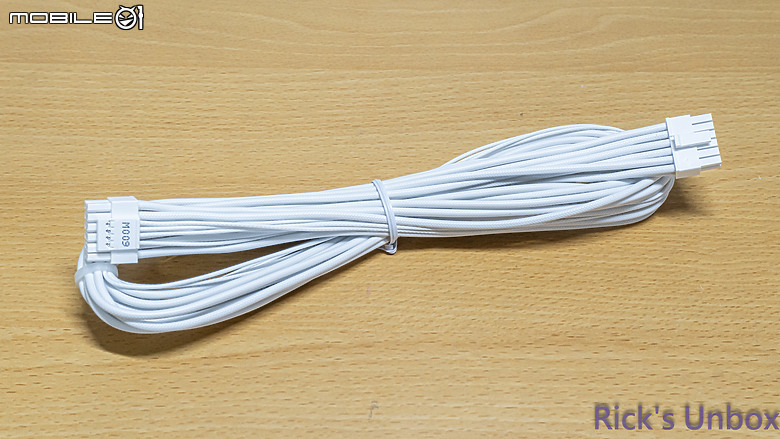 【開箱】大飛主流規格平價電源 | darkFlash PMT 750W WHITE