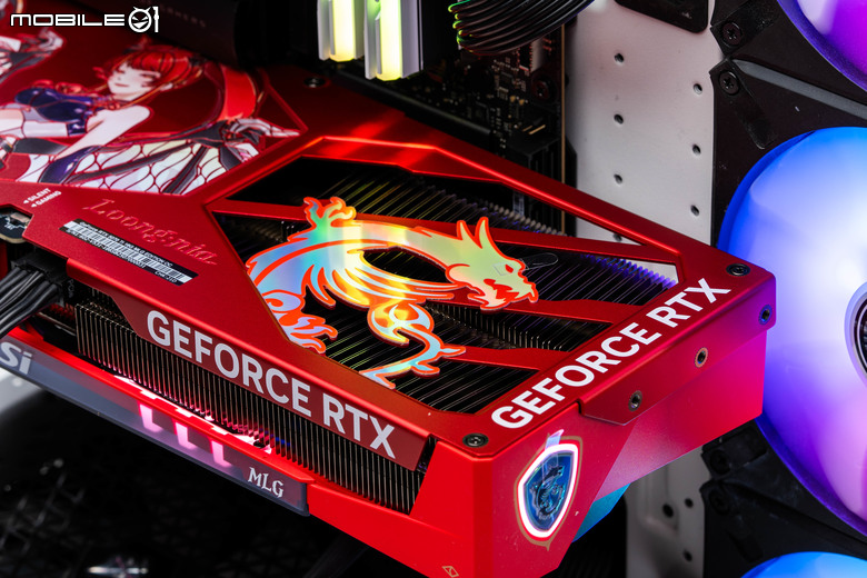 微星 GeForce RTX 5070 Ti 16G MLG Edition 魔龍姬版本顯示卡開箱 以獨特艷紅設計賦予火熱性能