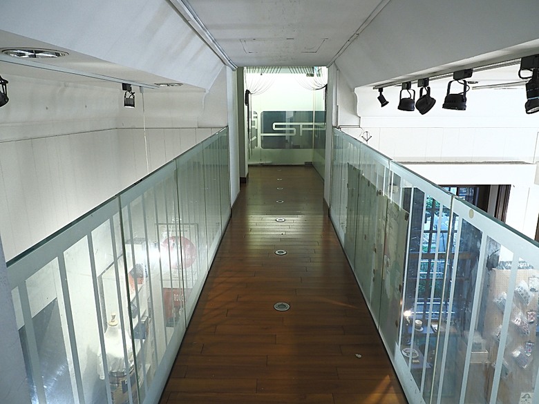 心中山線形公園、誠品書店 R79、玫瑰古蹟—蔡瑞月舞蹈研究社、光點台北(台北之家)、中山藏藝所,附掛OKAY韓國烤肉 — 臺北市區小旅行之選物小攤、咖啡香與日系文青風生活圈