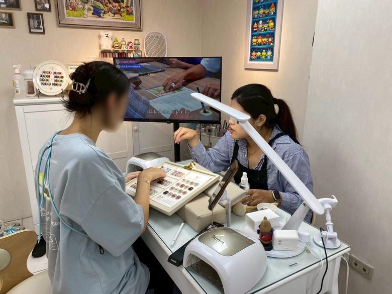 分享電視立架組合 飛利浦32PHH6509｜小資美甲店好用升級