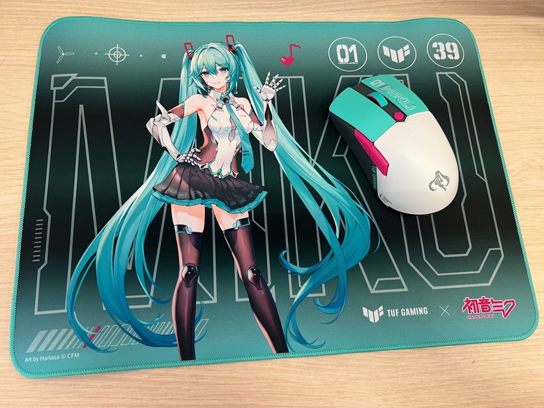 [開箱] TUF Mini Wireless 初音聯名無線滑鼠