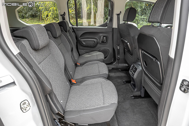 Opel Combo Life Premium 試駕｜挾德藝美學登台參戰，啟七座 MPV 瑜亮之爭！