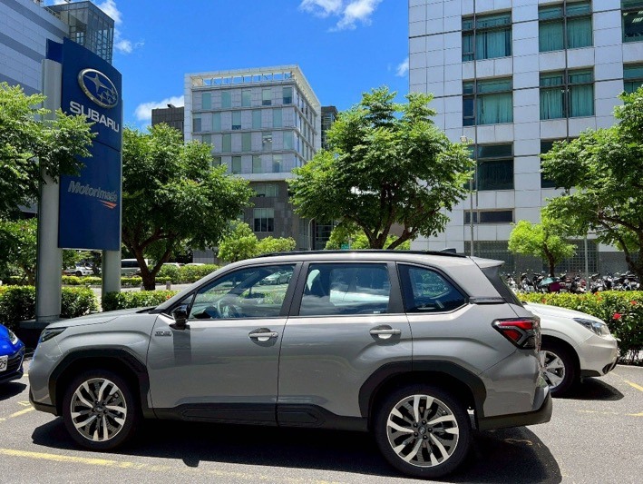 六代森一桶油凸全台灣集滿最多Subaru展間,就我們這車吧?