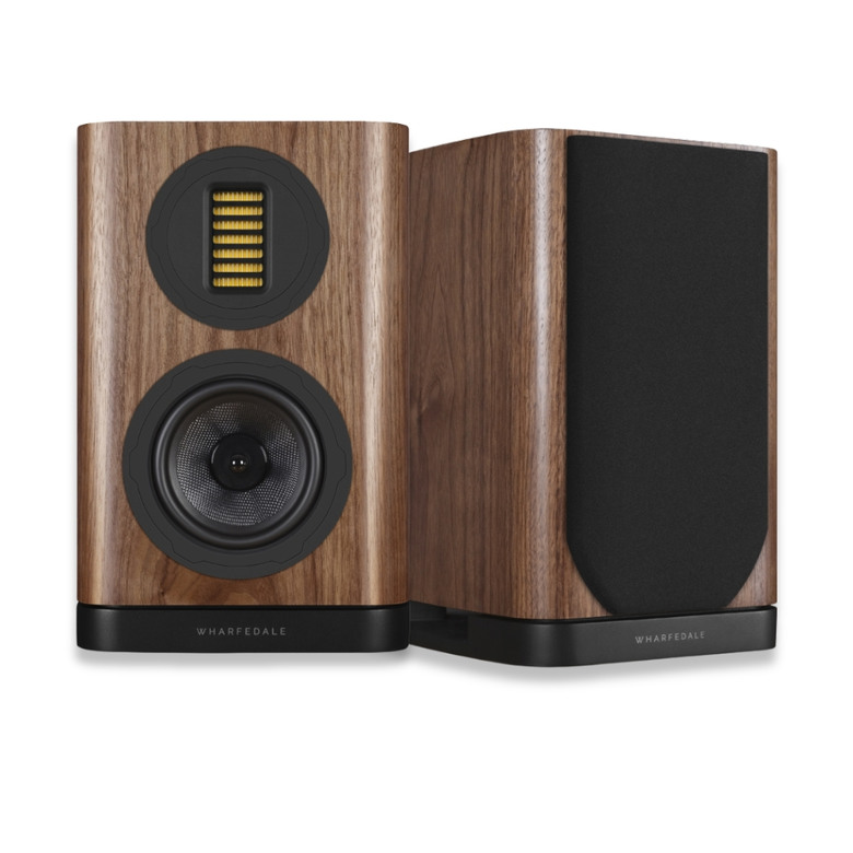 【阿洪開箱中】實測 Wiim Amp Ultra 串流擴大機 搭配 Klipsch 600M書架喇叭 — 可能在房間實現 電競與劇院雙修?