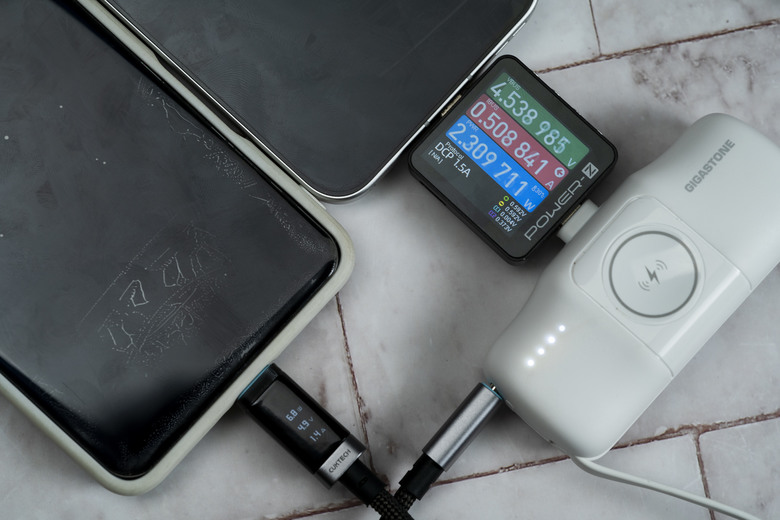 【簡單測試】立達國際 GIGASTONE 三合一 口袋直插式行動電源 MP-5000AC