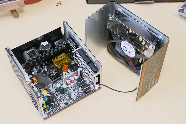 (開箱) 穩定,高CP值選擇 Cougar 美洲獅 GR 750W 金牌 ATX 3.1電源供應器 (開箱) 穩定,高CP值選擇 Cougar 美洲獅 GR 750W 金牌 ATX 3.1電源供應器