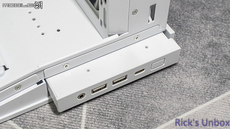 點我看大圖 【開箱】MINI的更全面更有特色 | LIAN LI O11 DYNAMIC MINI V2 WHITE