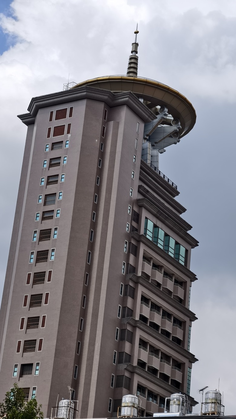 🤣🌞🏪猜猜我在哪裡呢？🤣🌞🏪