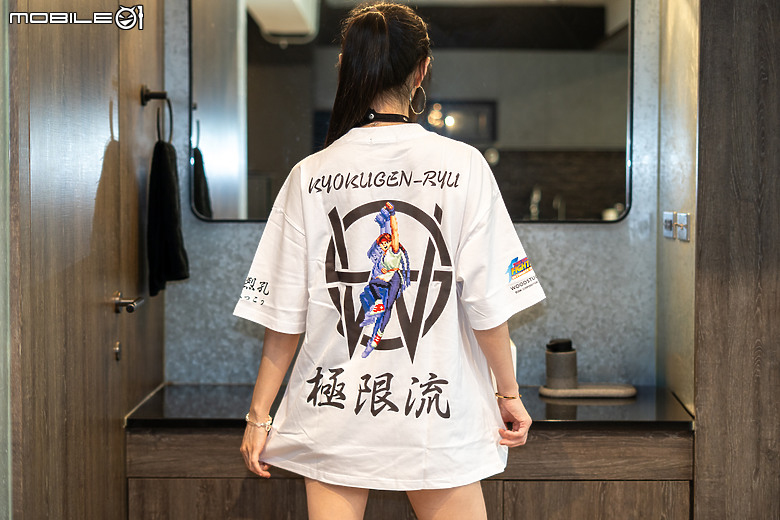 《拳皇 '98 UM》x WOODSTUCK 聯名服飾第二彈｜再戰經典、燃起街頭！