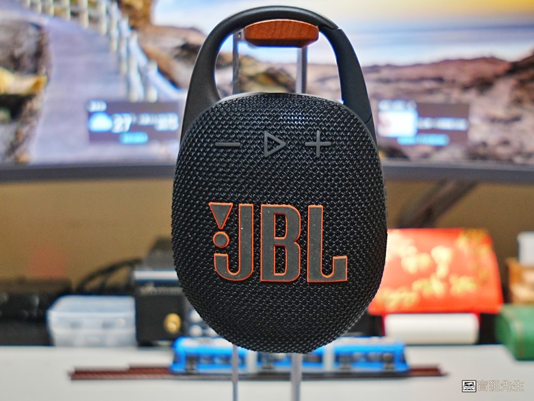 【盲狙先生傳98】JBL CLIP 5 加入好市多專賣! | 可攜式防水藍牙喇叭再進化!機身更堅固、音質更清晰、推力更強、支援App設定!