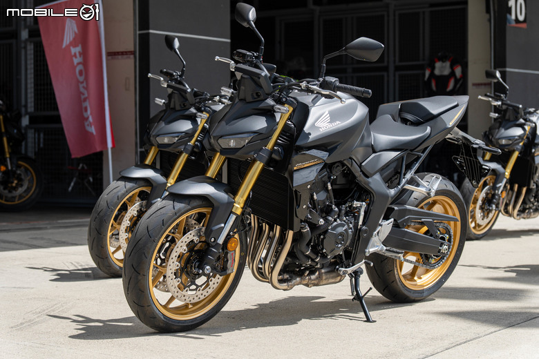 Honda CB1000 Hornet SP賽道試駕|黑金配色低調奢華,Öhlins懸吊加持