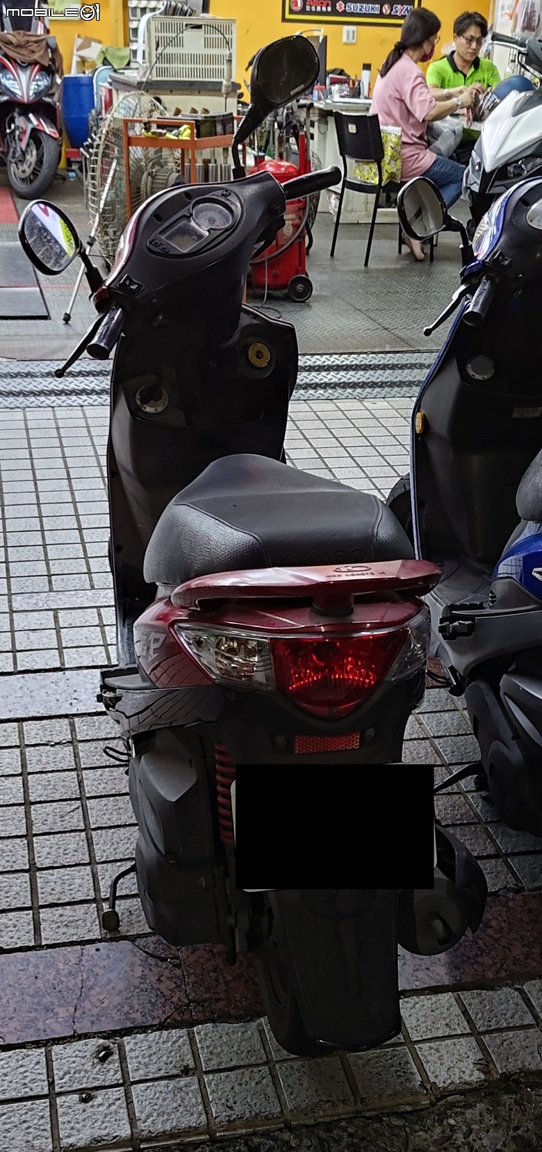 點我看大圖 七期迪爵125CBS開箱...補充置物箱測試(瘦迪)