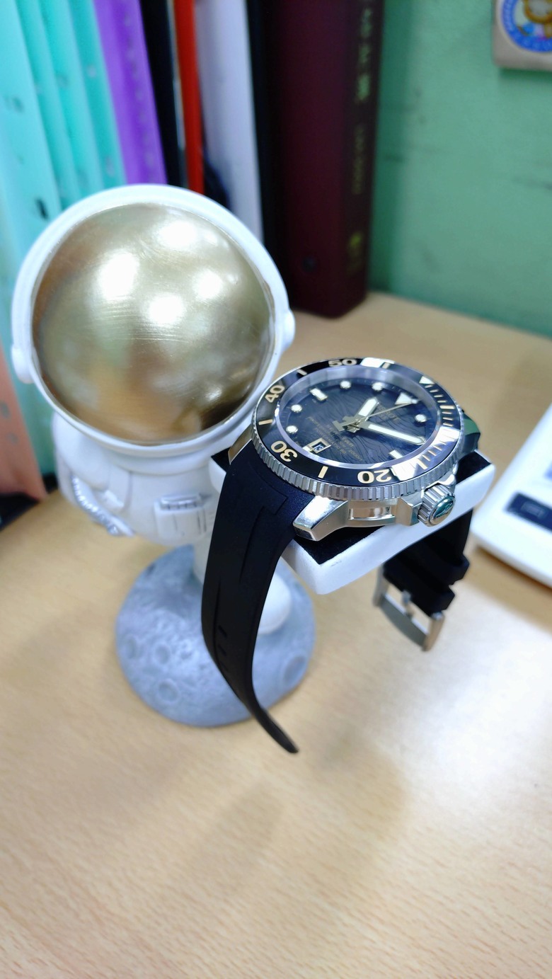 Seastar 2000黑金膠帶，辦公桌潛水員~~