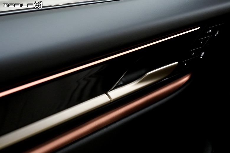 【開箱】Porsche Macan 4｜從訂車到交車流程、選配與隔熱紙分享
