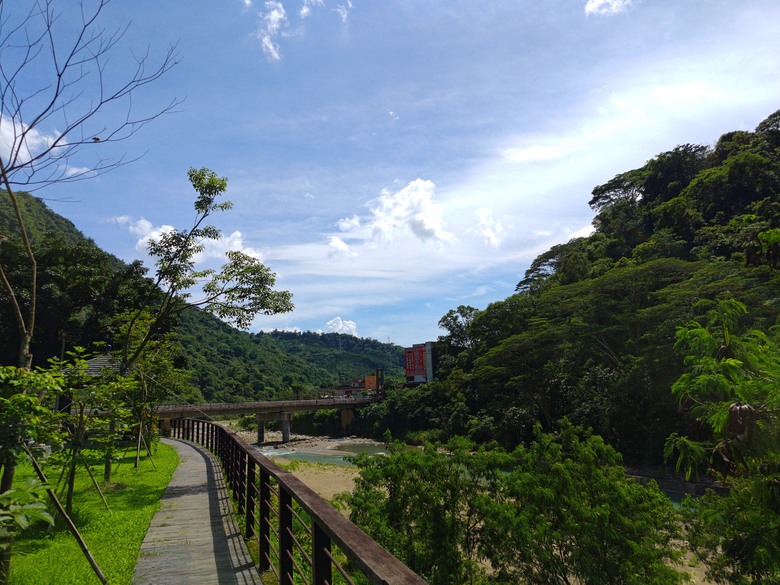 【遊記】說好的「天長地久」，沒想到會來不及「將它記下」，觸口天長地久橋 (阿里山國家風景區) - 大漠國渡