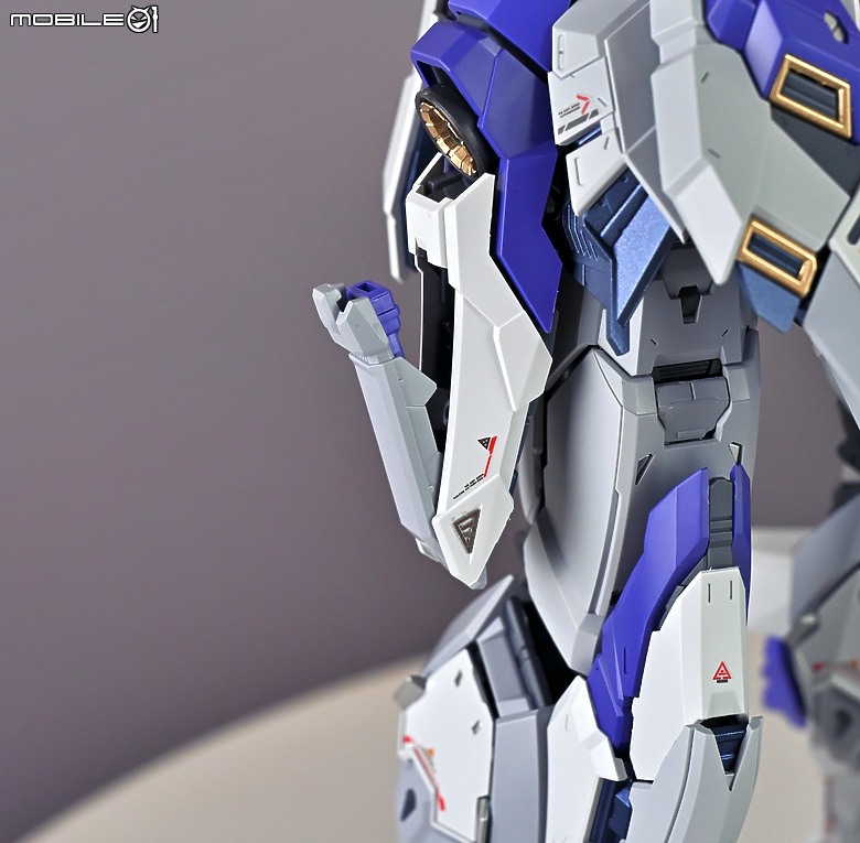 【來自Ｍobil01板友的贈禮 】兌現小惡魔板友的承諾 1/72 愛因塔天幕 組裝模型 EINTA SKY DEEFENDER