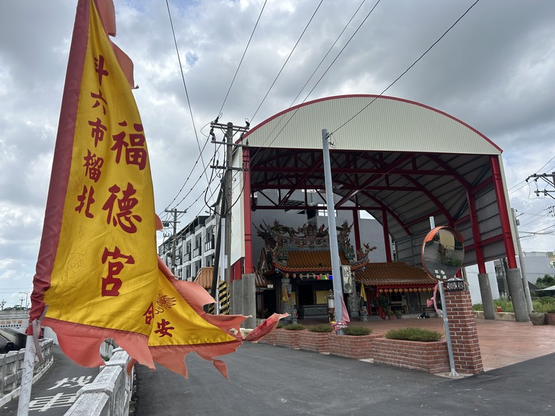騎遊台灣「最冷清的車站」-石 榴
