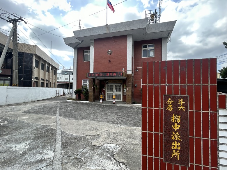 騎遊台灣「最冷清的車站」-石 榴