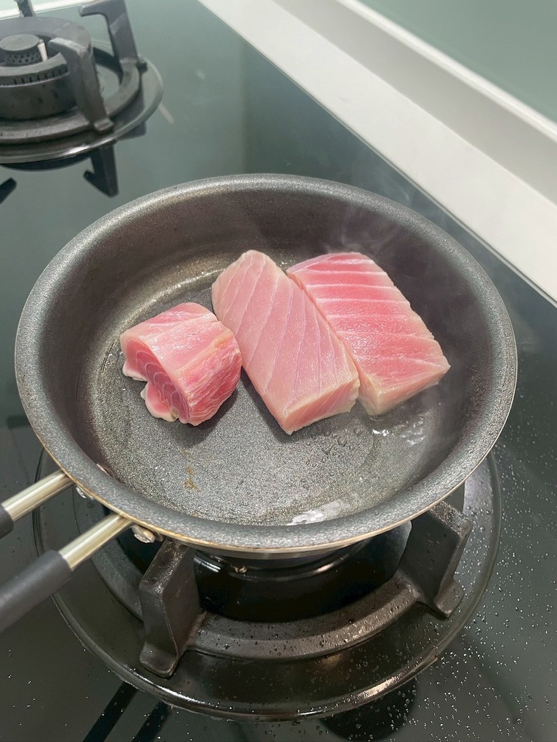 減脂必吃！米紙鮪魚肚豆腐捲