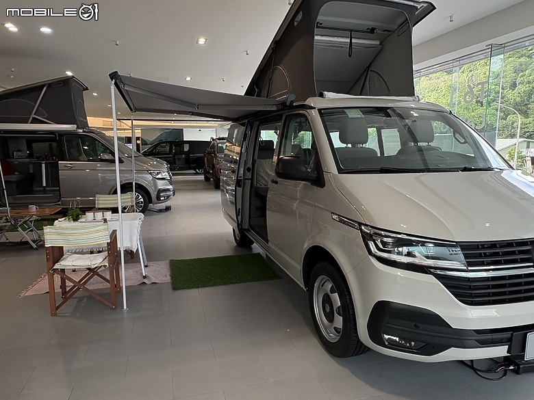 點我看大圖 VW Multivan 試駕心得:從日本 Noah 到台灣 VanLife,家庭 MPV 的好選擇?